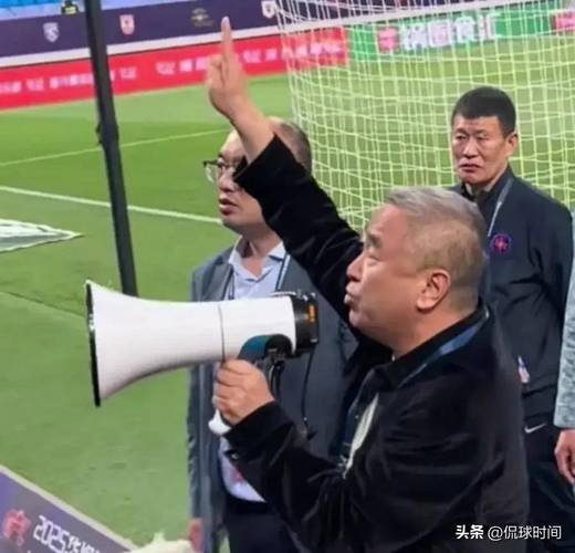 山东泰山对阵青岛海牛表现不佳，老牌豪门病入膏肓恐难止颓势