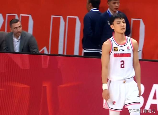 5月2日男篮国青热身赛：U19逆转塞尔维亚，杨溢崛起助广东男篮利好