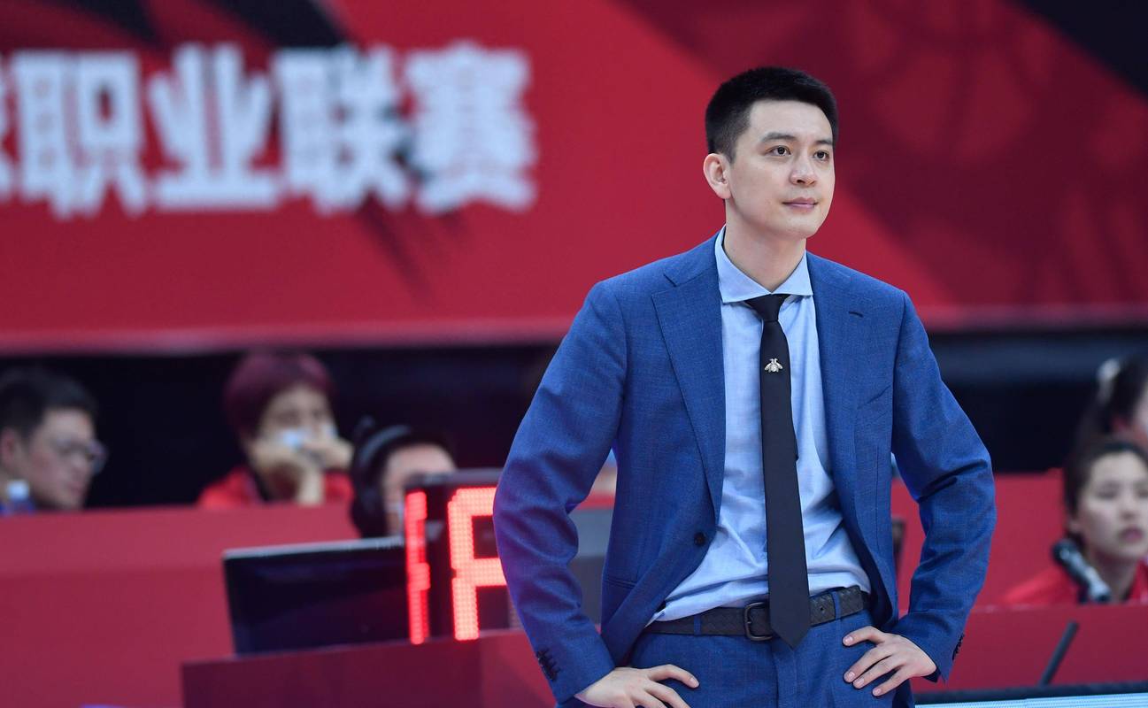 辽宁队休赛期引援猜测，杨鸣出局后变革迫在眉睫