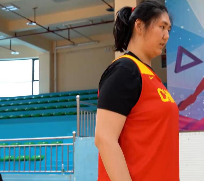 中国女篮昆明集训张子宇成焦点，特殊训练计划助力再创辉煌