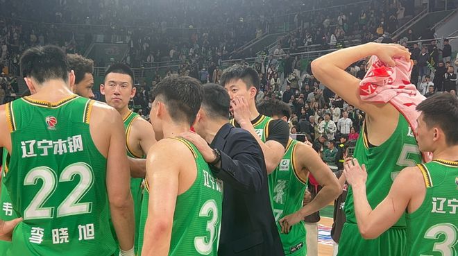 清理门户！辽篮出局第二天，6人或离队，杨鸣洗牌，韩德君将退役？