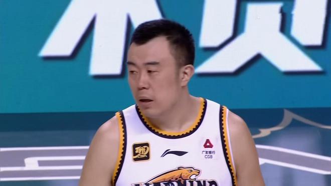 辽宁男篮0-3被淘汰王朝落幕 面临重建及赵继伟合同隐患
