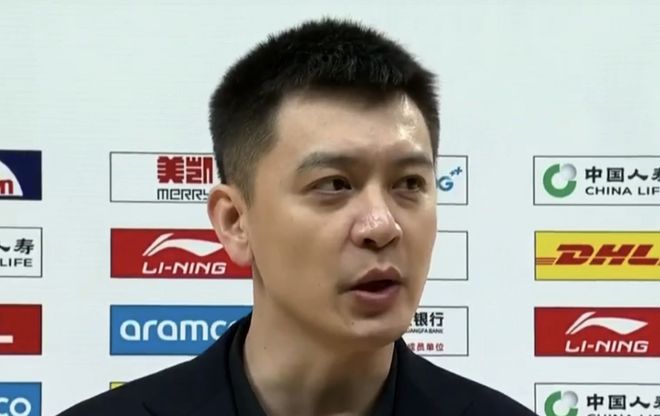 辽宁男篮出局引热议！杨鸣发声原因及小刘总操作遭口诛笔伐