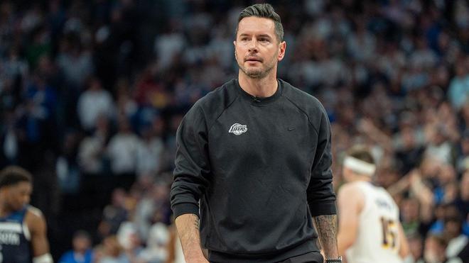 NBA 分析师直言湖人队主教练 JJ·雷迪克 季后赛失策遭质疑