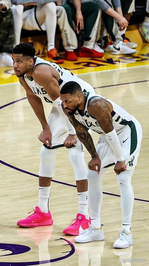 5月3日ESPN名记：马刺火箭或成字母哥潜在下家，交易传言不断