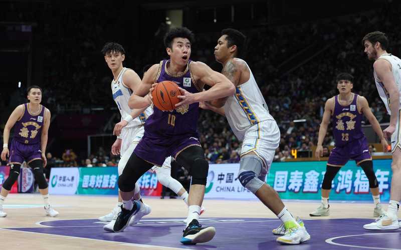 CBA 季后赛半决赛：首钢 3-0 横扫山西，凯尔未来成谜