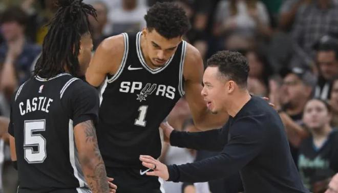 本赛季NBA季后赛激战正酣，马刺迎巨变，波波维奇角色转换开启新篇