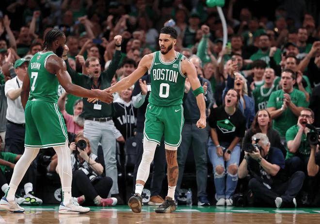 今年NBA季后赛首轮激战：凯尔特人VS魔术、雷霆VS灰熊对抗超燃