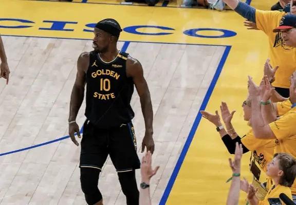 5月3日NBA季后赛首轮G6，勇士迎火箭，库里期待挑战并谈策略