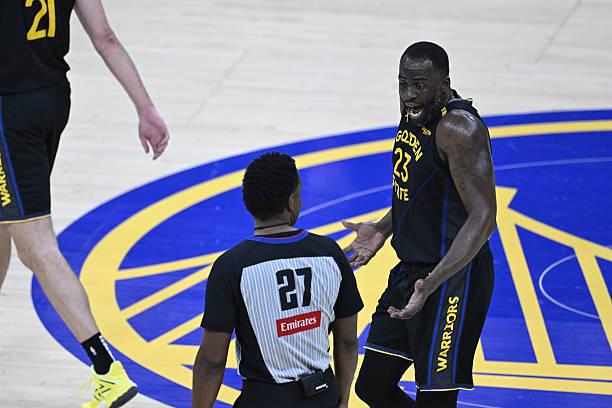 NBA 季后赛火箭胜勇士扳平比分，追梦格林表现糟糕