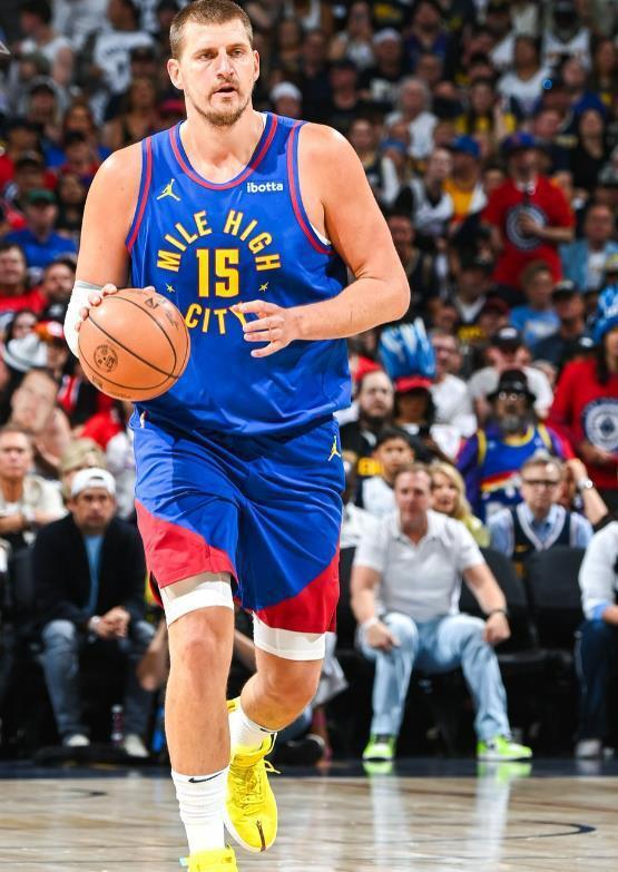 5月4日NBA季后赛首轮抢七大战：掘金主场大胜快船晋级