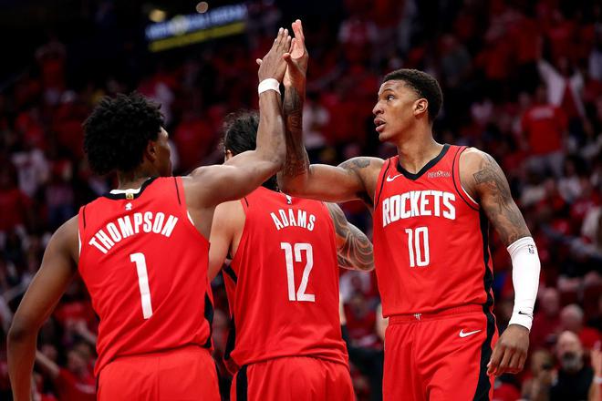 NBA 常规赛：火箭队三分命中率中下游，依赖程度今不如昔
