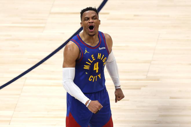 NBA 季后赛：掘金主场大胜快船 4-3 险胜晋级将战雷霆