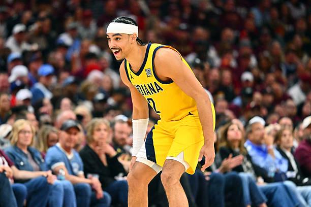 NBA东部半决赛：步行者胜骑士先拔头筹，内姆哈德表现超神