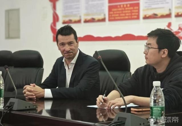上任20天成功送走韩教练组，河南俱乐部新体育总监贝拉有点本事