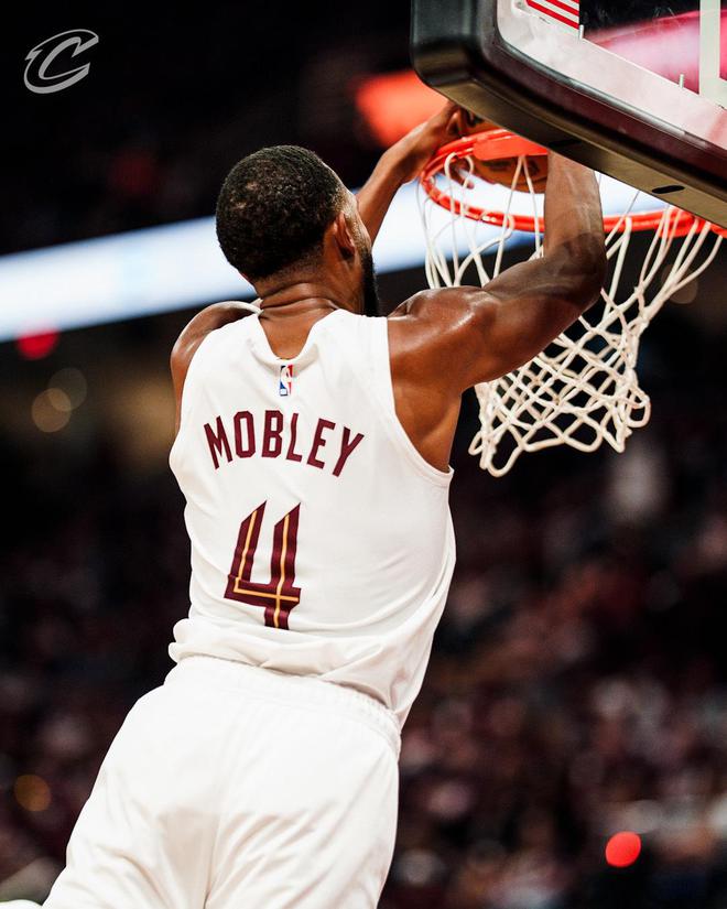 NBA季后赛第二轮骑士VS步行者G1火热对决，精彩看点不容错过