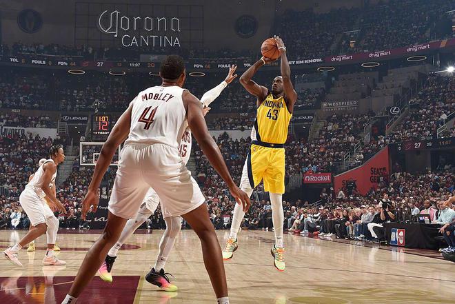 NBA季后赛第二轮骑士VS步行者G1火热对决，精彩看点不容错过