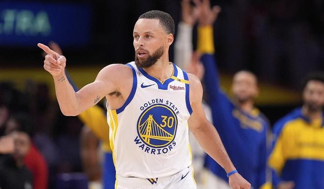 5月5日NBA季后赛火箭勇士抢七大战，系列赛局势跌宕起伏