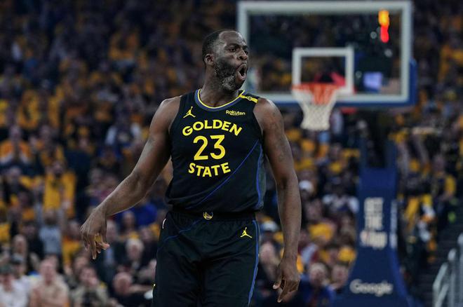 NBA季后赛首轮勇士VS火箭抢7大战：激烈攻防全程回顾
