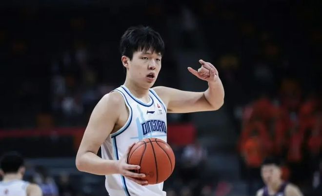 2025年5月6日中国男篮新星杨瀚森开启洛杉矶NBA选秀前特训