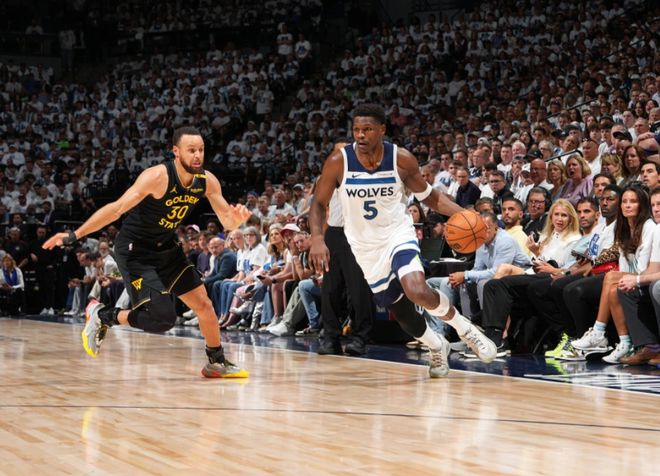 NBA 季后赛分区半决赛 G1 全以下克上，森林狼主场惜败勇士