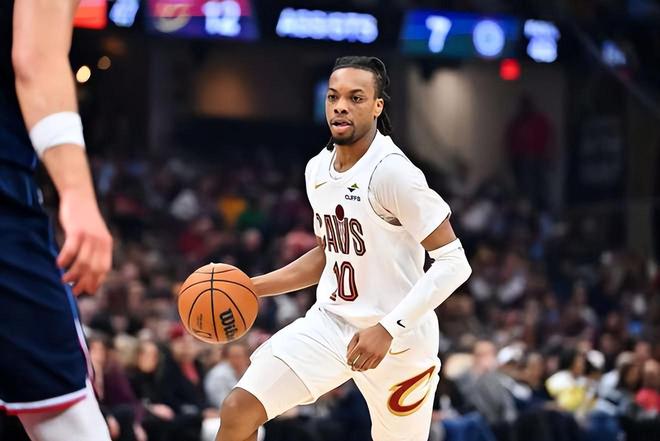 NBA 季后赛激战：今日赛果、局势及主场 5 连败新纪录全解析