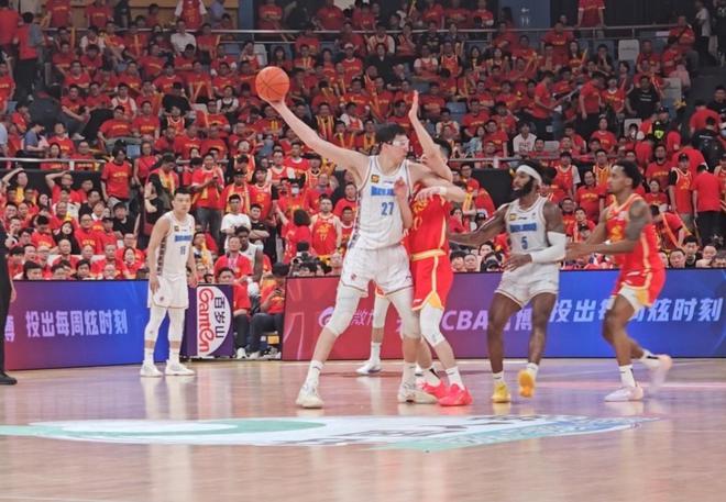 101-87北京首钢客场大胜浙江广厦，周琦等成获胜功臣