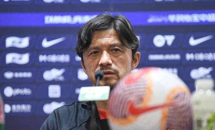 长春亚泰0-3负于青岛海牛后谢晖下课，成本赛季第三位下课主帅