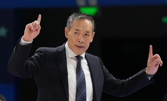 家有一老如有一宝！许利民罕见战术助北京队总决赛G1逆转广厦先下一城