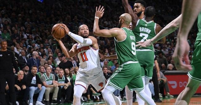 NBA 季后赛东部半决赛 G2：尼克斯 20 分大逆转，G3 门票疯涨创纪录