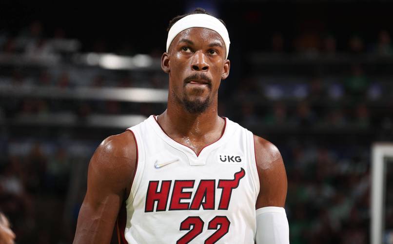 NBA 季后赛东部半决赛 G2：尼克斯 20 分大逆转，G3 门票疯涨创纪录
