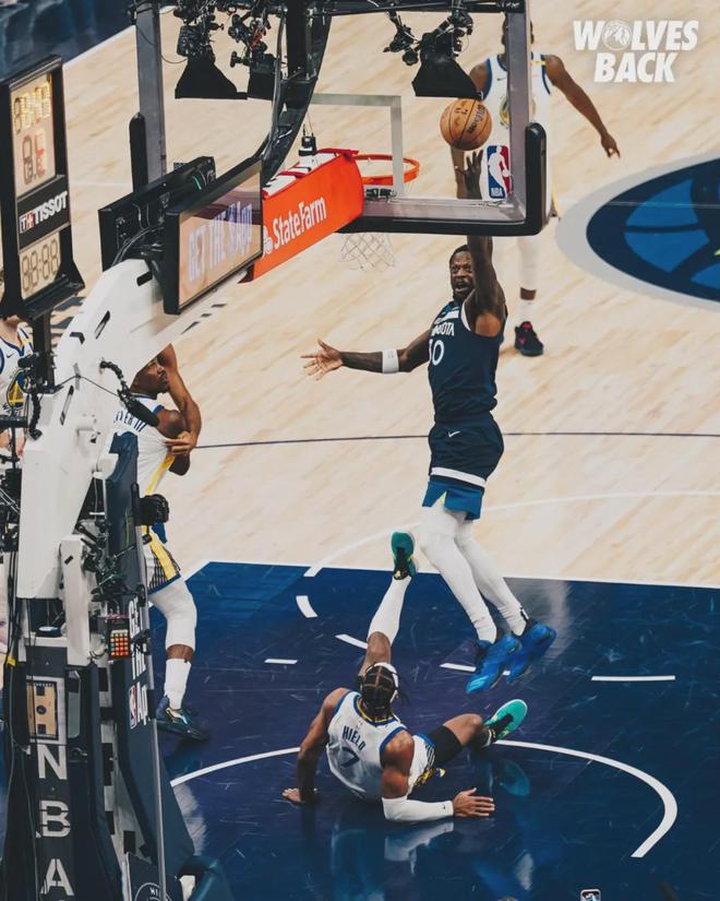 5月9日NBA季后赛西部半决赛G2：森林狼主场对阵勇士，库里伤缺局势变幻