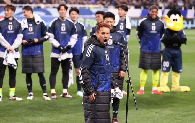 日本队主帅森保一分享征召38岁老将长友佑都的理由