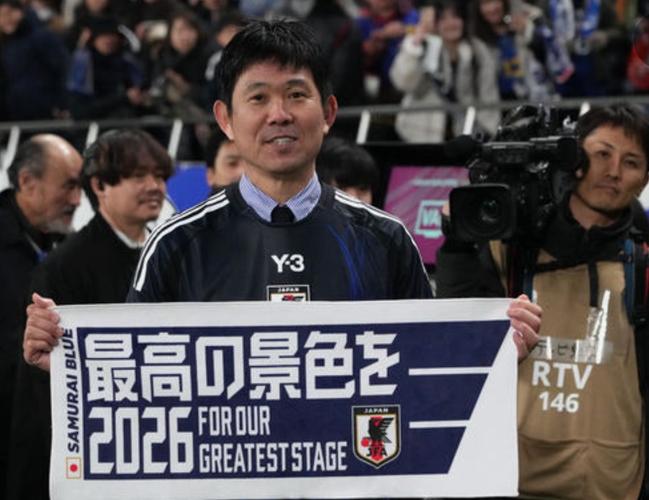 日本队主帅森保一分享征召38岁老将长友佑都的理由