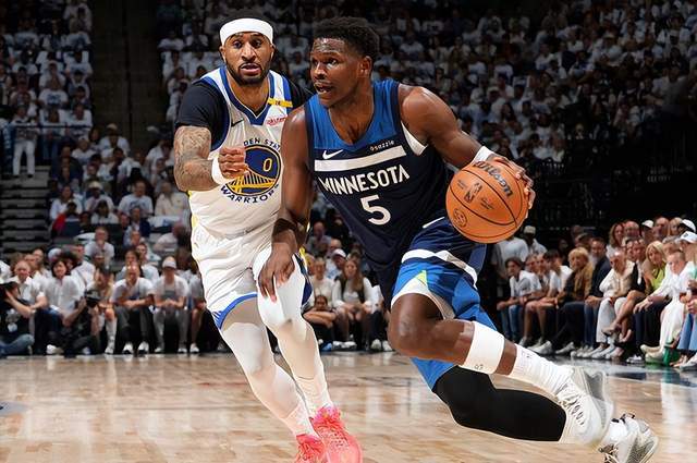 NBA 季后赛勇士负森林狼大比分 1 - 1，科尔轮换背后原因解析