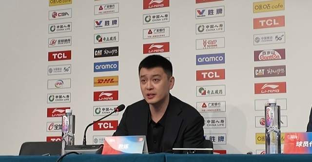 CBA总决赛G2裁判抢戏引争议，杨鸣呼吁统一吹罚尺度