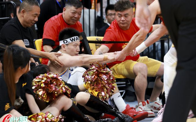 CBA总决赛广厦对阵北京G2：孙铭徽能否知耻后勇扳平比分？