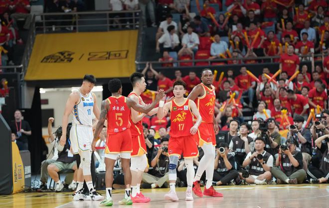 CBA总决赛广厦对阵北京G2：孙铭徽能否知耻后勇扳平比分？