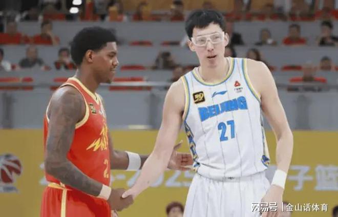 96比103！广厦力克北京扳平总比分，CBA总决赛G2与G1大不同