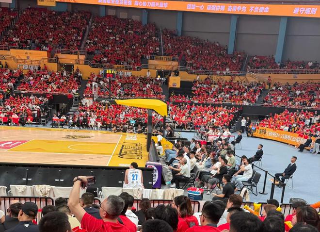 北京北汽G2惨遭滑铁卢，周琦上场时间零碎成关键因素？