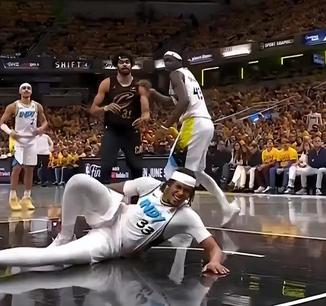 5月10日NBA季后赛次轮：骑士客场击败步行者 米切尔成关键先生