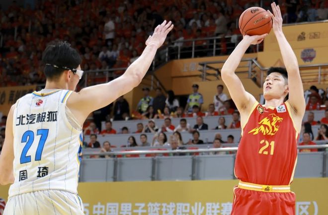 CBA总决赛昨晚继续 广厦男篮主场全力战北京男篮