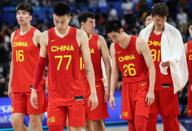 中国篮协开放归化球员政策，CBA联赛格局或面临洗牌