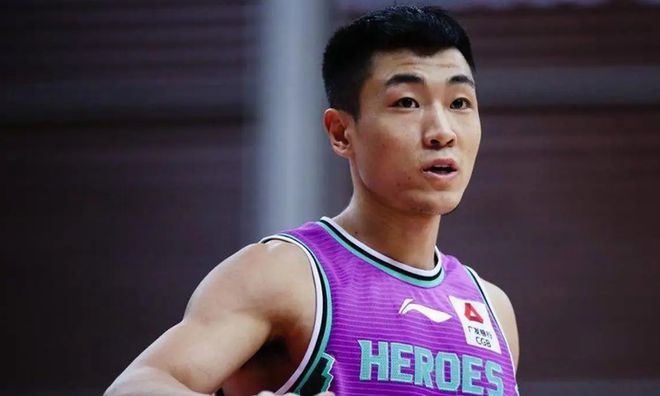 山东男篮淘汰后高诗岩接受采访引风波，他会离队吗？