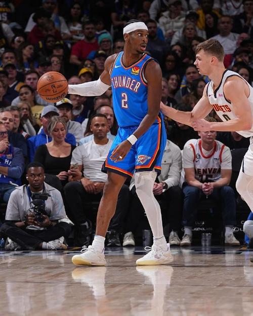 5月10日NBA半决赛：雷霆客场挑战掘金，大比分1-2落后遭重创
