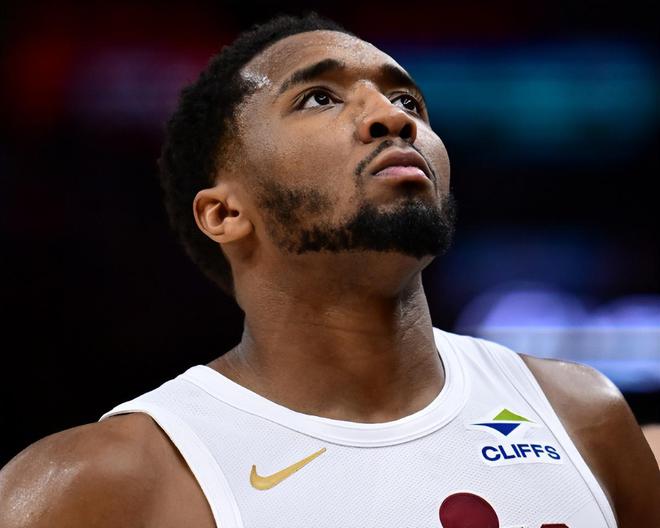 NBA 季后赛：骑士客场大胜步行者，加兰等复出救主