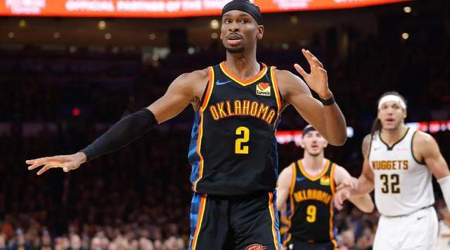 NBA季后赛第二轮第三场：骑士步行者、雷霆掘金赛况及东西部局势