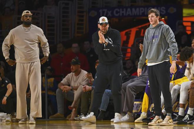 5月10日NBA季后赛战报及湖人里夫斯续约相关情况汇总