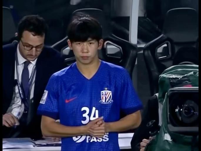 5月11日申花战青岛西海岸：刘诚宇连续首发破门获好评