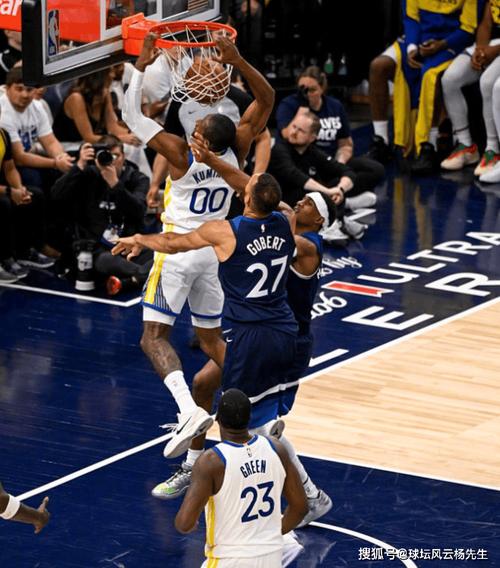 5月11日NBA季后赛：勇士森林狼G3激战，库里缺阵局势焦灼